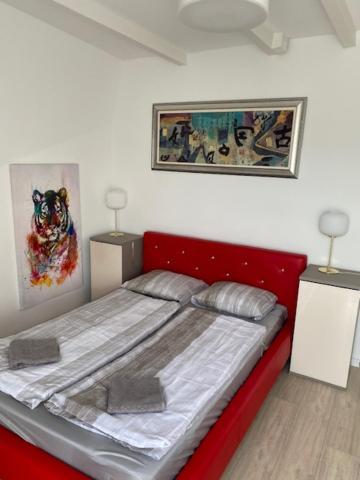 R77 Apartment Downtown - Penthouse بودابست المظهر الخارجي الصورة